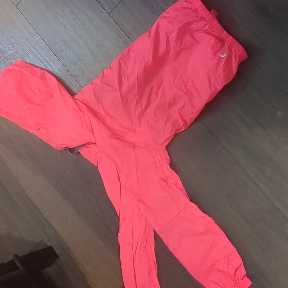 Ziva Active Red Jacket - Picture 4 of 4